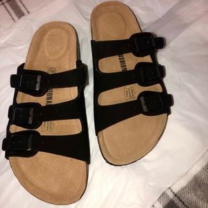 Casual-Sandals